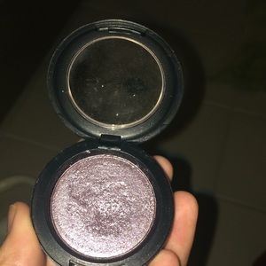 Mac pressed pigment black grape